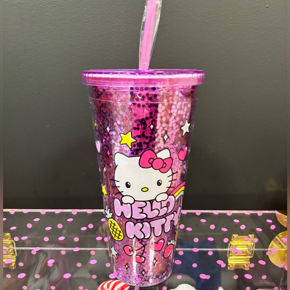Hello kitty tumbler
